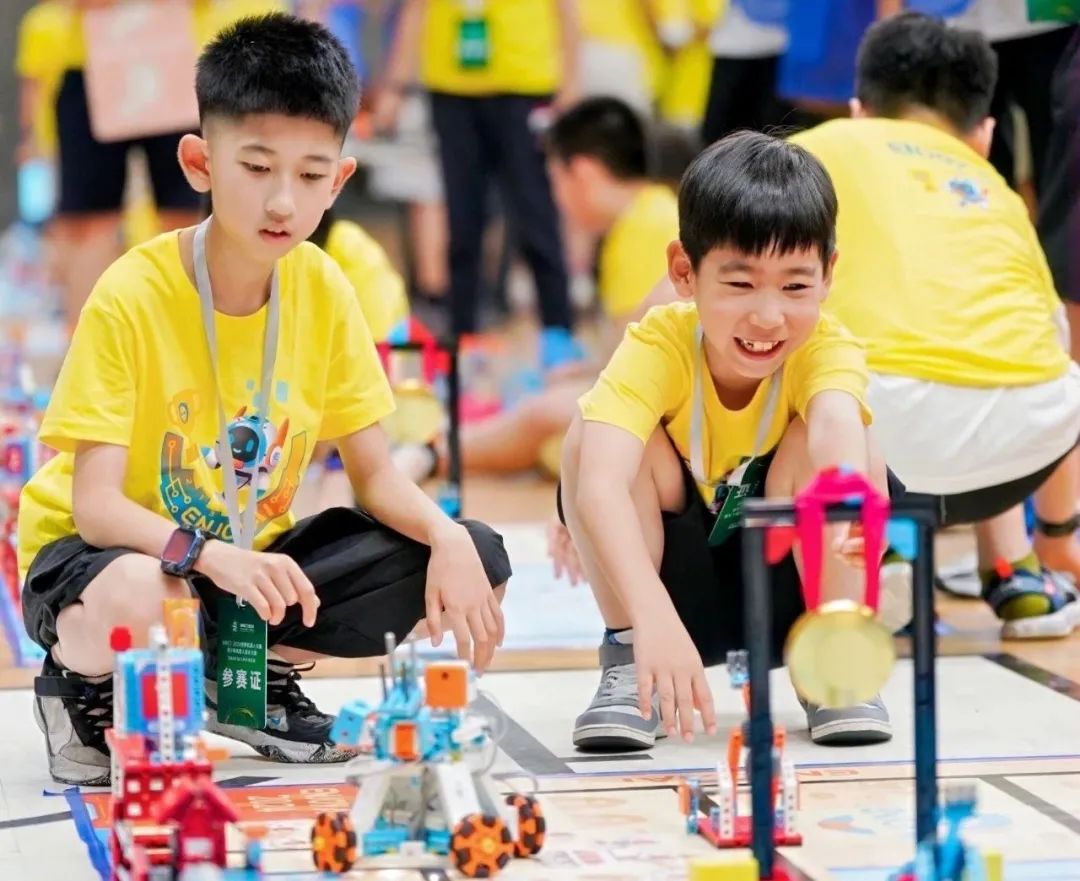 https://mmbiz.qpic.cn/mmbiz_jpg/vRcBmRwGUtacL6ua4EWga9lMRKXsHDAoeUQmO0gNHqXATmpj70afNcrHmicpJS4icKTxFjia7zxVDH7hkzGtYyehA/640?wx_fmt=jpeg&tp=wxpic&wxfrom=5&wx_lazy=1&wx_co=1 图片